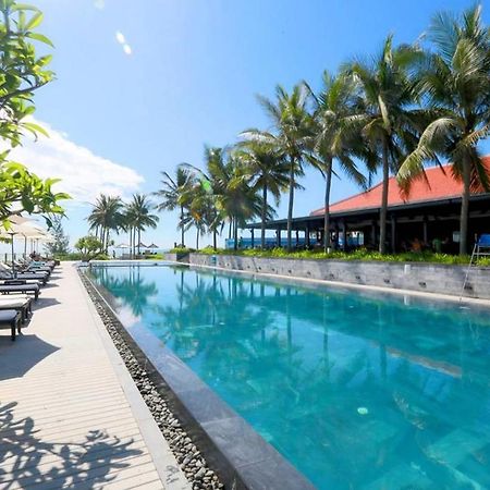 Sunshine Apartment In 5* Resort Дананг Екстериор снимка
