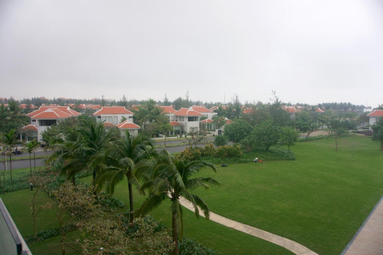 Sunshine Apartment In 5* Resort Дананг Екстериор снимка