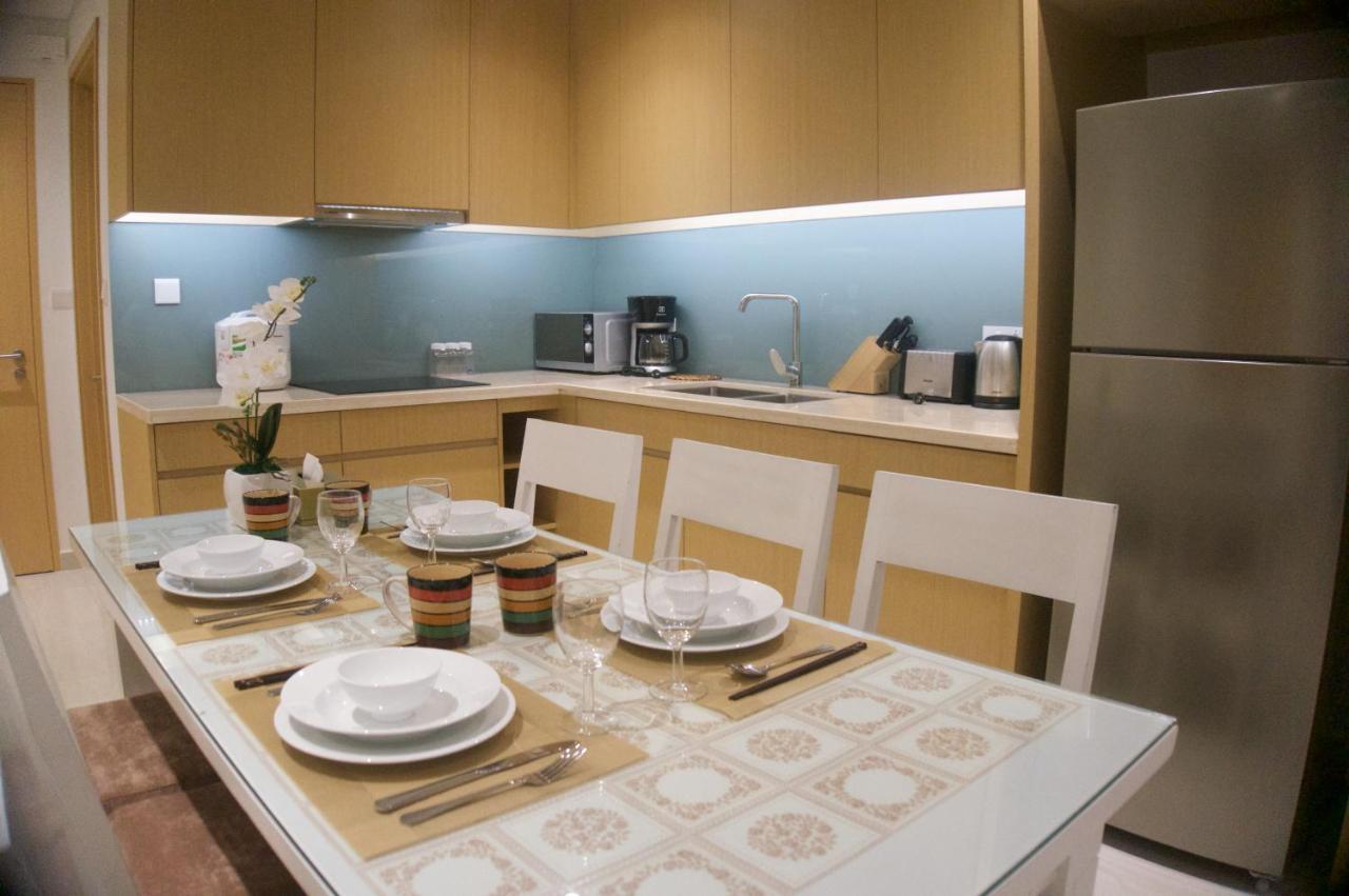 Sunshine Apartment In 5* Resort Дананг Екстериор снимка