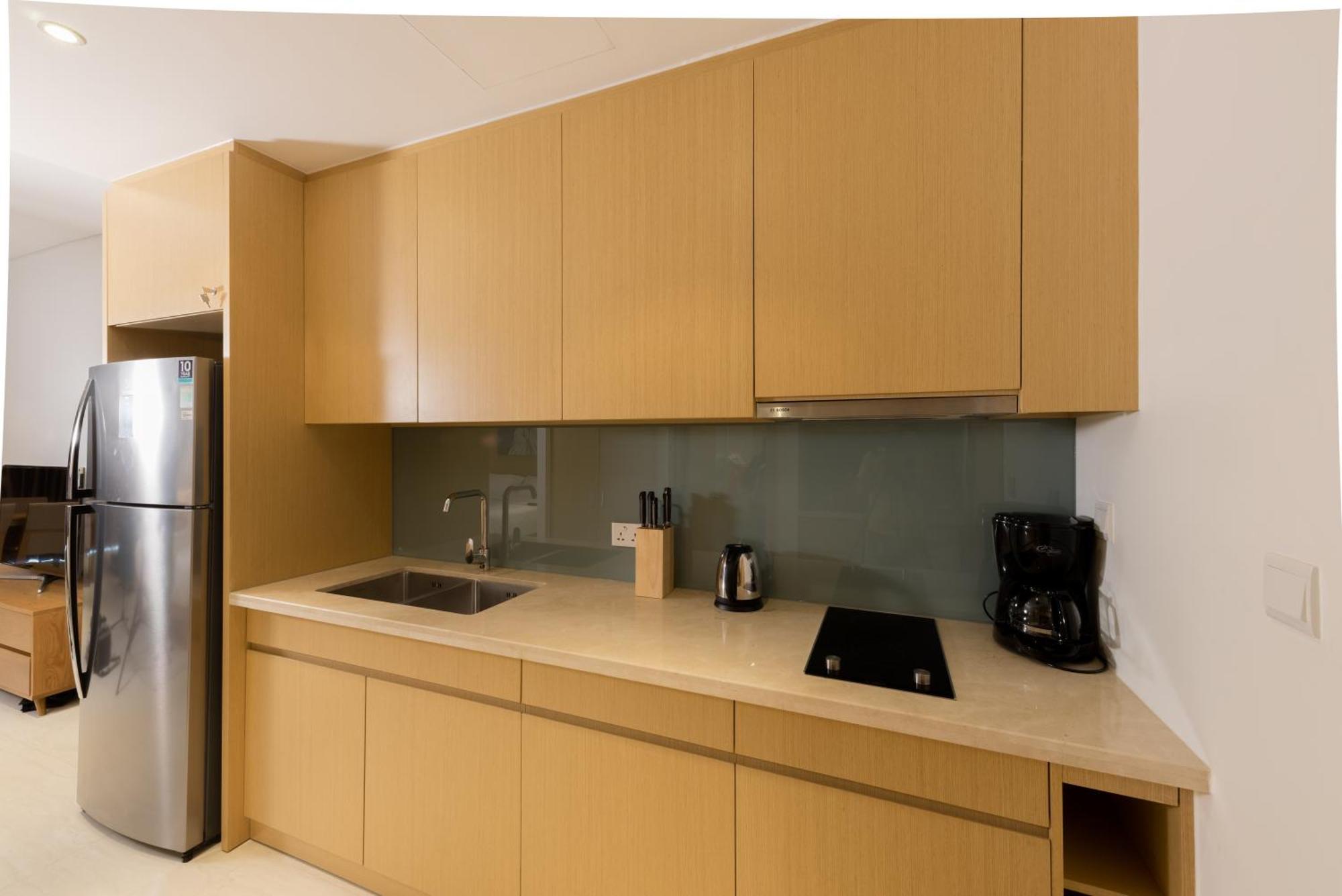 Sunshine Apartment In 5* Resort Дананг Екстериор снимка