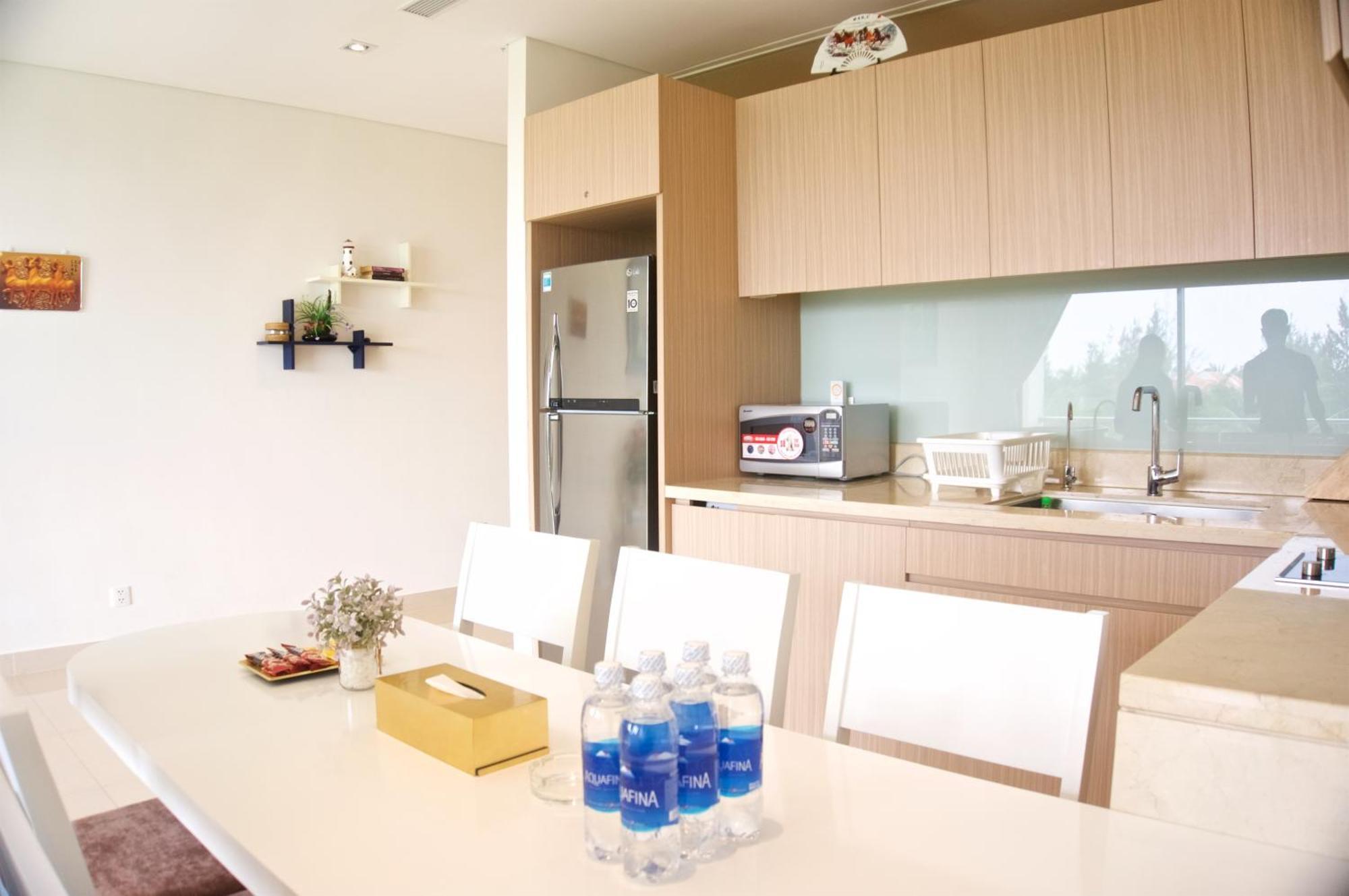 Sunshine Apartment In 5* Resort Дананг Екстериор снимка